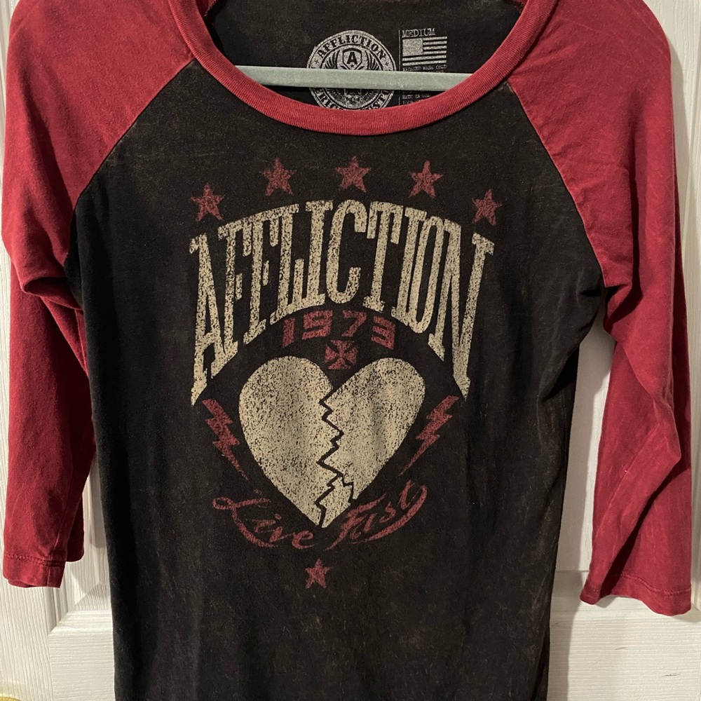Women’s Affliction 3/4 sleeve raglan shirt